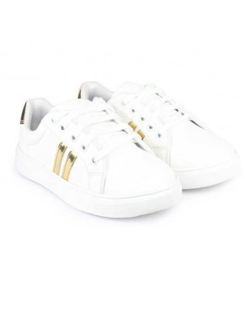 new trending white shoes